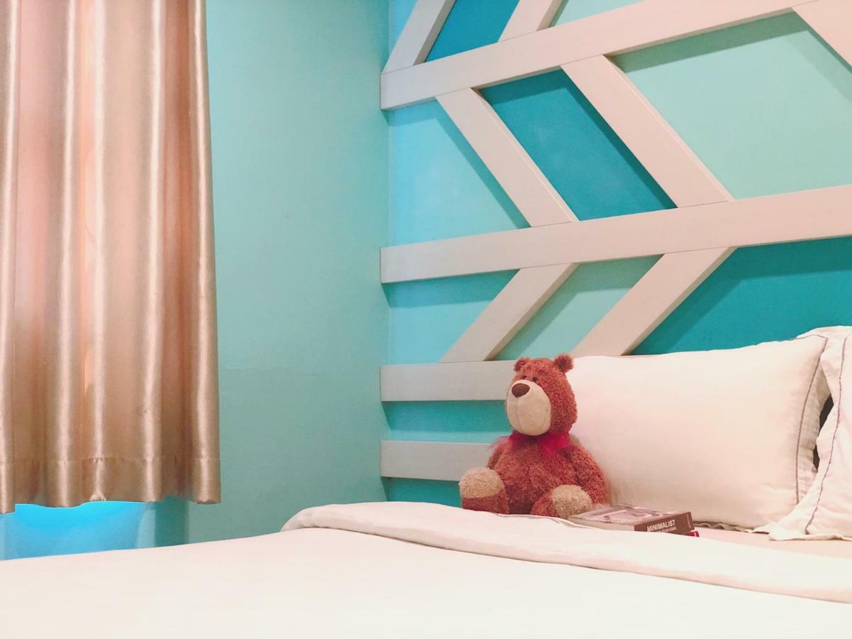 Sunshine Hotel 2*